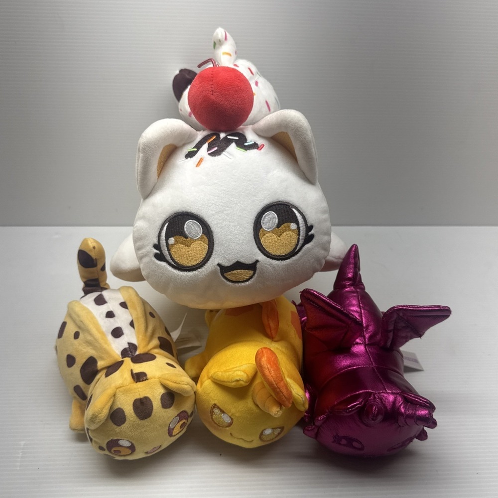 Aphmau Meemeows Plush Lot Of 4